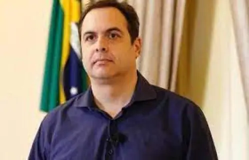 Ex-governador Paulo Câmara se desfilia do PSB após nove anos no partido