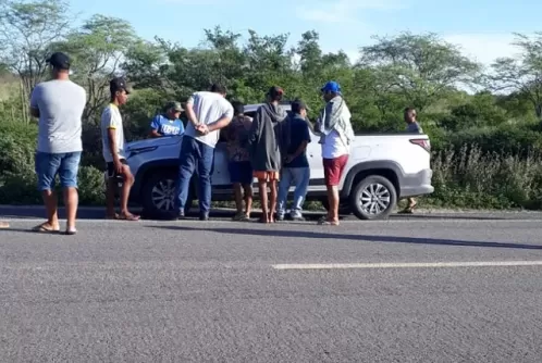 Ex-vereador é morto a tiros enquanto dirigia em Iati