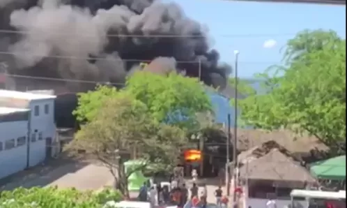 Incêndio atinge Mercado de Artesanato de Itapissuma