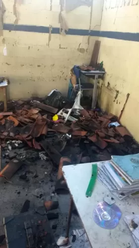 Incêndio é registrado em escola de aldeia indígena em Jatobá