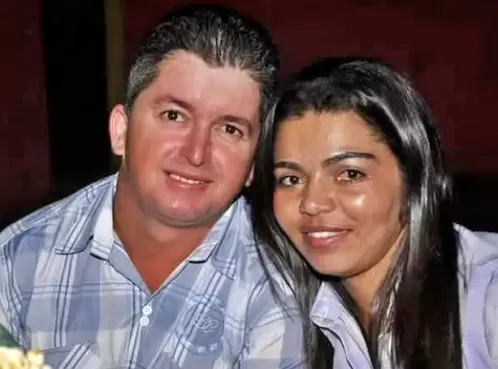 Homem mata mulher com machadadas e morre em acidente de moto quando fugia