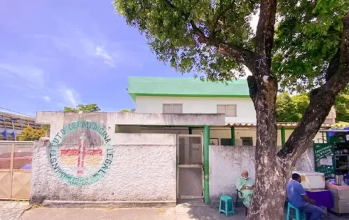 Homem é assassinado a tiros e corpo é encontrado com olhos arrancados e sem lábio inferior