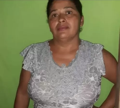 Mulher é morta a golpe de faca após tentar defender a filha durante discussão, em Palmeirina
