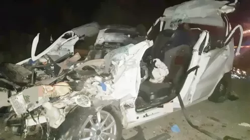 Jovem morre após colidir carro em traseira de caminhão na BR-423