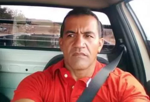 Homem executado com tiro de espingarda quando pilotava motocicleta