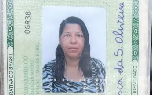 Mulher morre após ser atropelada e arrastada por ônibus