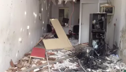 Criminosos explodem caixa eletrônico de posto de atendimento bancário em Verdejante