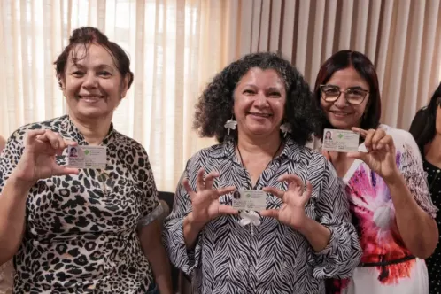 Em parceria com o Sebrae, Prefeitura da Vitória entrega Carteira Nacional do Artesão