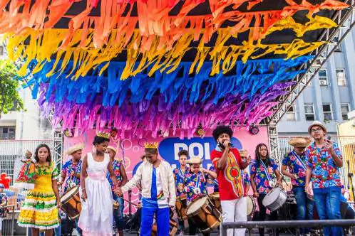 Grande Recife desvia 101 linhas de ônibus no Centro do Recife para o Viva a Guararapes