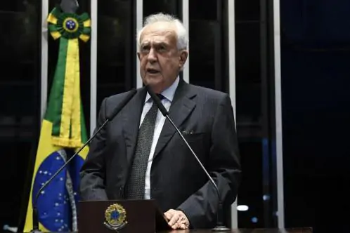 Jarbas Vasconcelos anuncia aposentadoria da vida política após mais de 50 anos de atuação