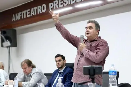 Presidente do Santa Cruz rebate pedido de afastamento: "Afundaram o clube e só fazem atrapalhar"