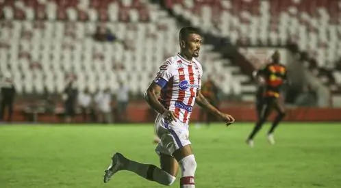 Ex-Náutico, Kieza vai disputar torneio de futebol amador em Minas Gerais