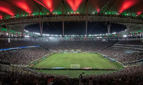 Flamengo e São Paulo se enfrentam no jogo de ida da final da Copa do Brasil