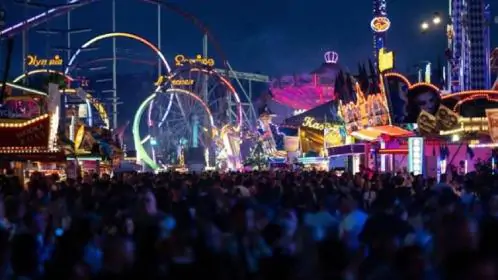 Acidente em montanha russa deixa oito feridos durante a Oktoberfest em Munique