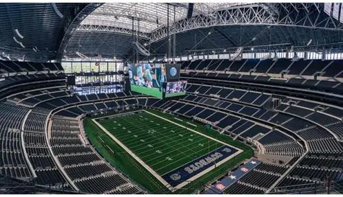 Presidente da Fifa visita estádio do Dallas Cowboys, candidato a receber a final da Copa de 2026