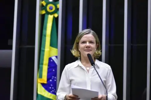 Gleisi Hoffmann cumprirá agenda em Pernambuco com lideranças petistas e partidos aliados