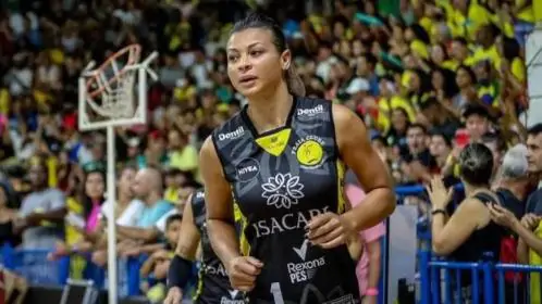 Morre Walewska, campeã olímpica de vôlei pelo Brasil