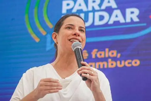 Governadora Raquel Lyra anuncia o pagamento do piso nacional da enfermagem