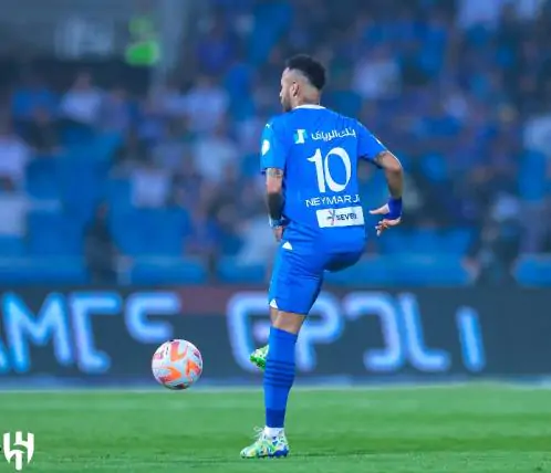 Neymar nega que tenha pedido demissão do técnico Jorge Jesus
