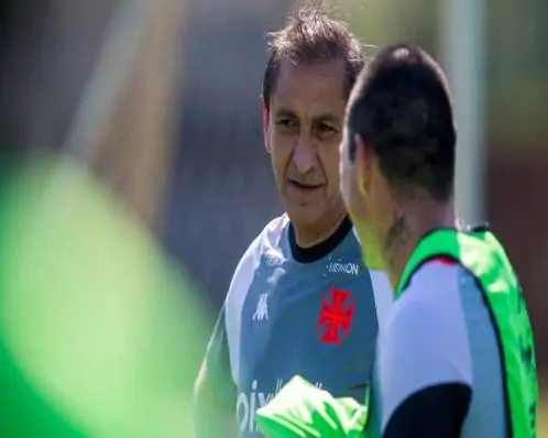 Vasco tem confronto direto contra América-MG na Série A; veja escalações e onde assistir