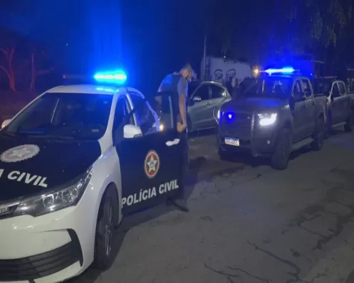 Polícia encontra corpos de suspeitos de executar médicos no Rio