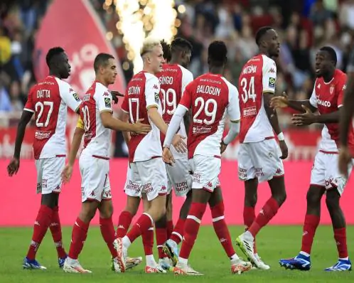 Monaco vence Metz e segue líder da Ligue 1; Lyon perde e é lanterna