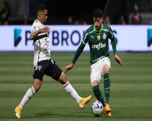 Palmeiras encara o São Paulo em clássico aguardado