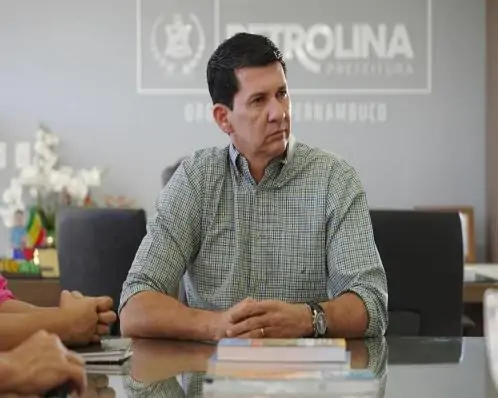 Prefeito de Petrolina admite brigar na justiça pelo controle da Compesa