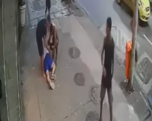 “São 50 meninos para uma viatura”, relata moradora de Copacabana sobre ladrões