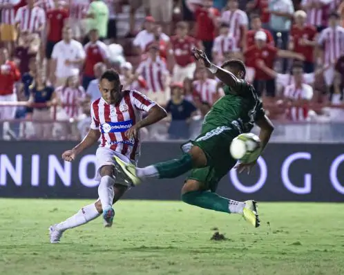 Vanegas vê Náutico em evolução antes da estreia na Copa do Nordeste