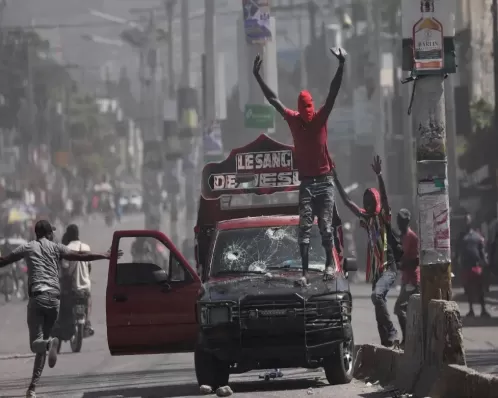Haiti: Centenas de prisioneiros escapam de prisão e violência aumenta na capital