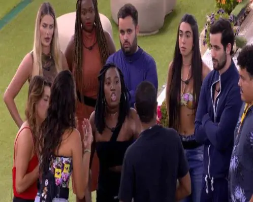 Briga generalizada no "BBB 24" causa fim de alianças e puxão de orelha do Big Boss