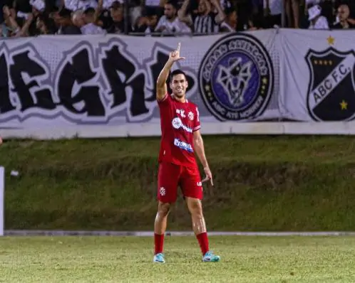 Náutico vence o ABC fora de casa, quebra jejum e conquista a primeira vitória na Série C