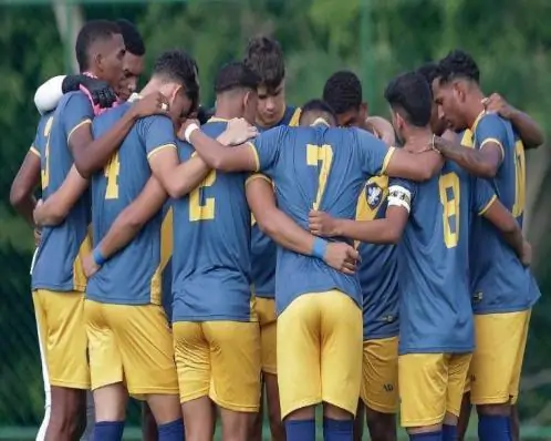 Retrô: A fenix estreia a copnha 2025 contra o Comercial-SP