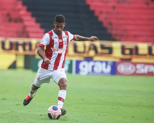 Sport encaminha a contratação de Hereda, ex-Náutico