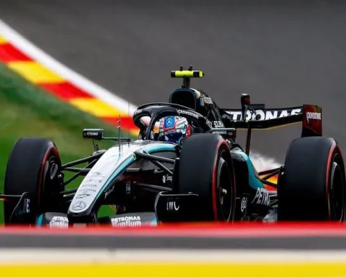 Antonelli é pole e Bortoleto garante melhor posição em 2026