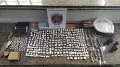 Militares da 3ª CIPM apreendem maconha e armas de fogo em Condado