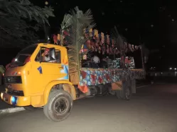 Caminhão-palco espalha forró pelas ruas de Jaqueira