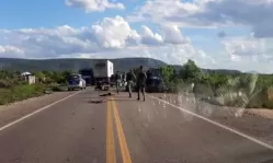 Criminosos explodem carro-forte no interior de Pernambuco