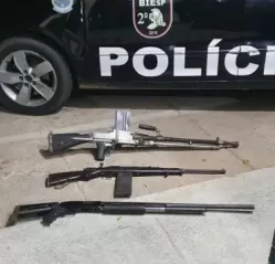 Polícia Militar apreender metralhadora russa no interior de Pernambuco