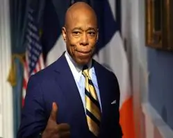 Jovem de 20 anos é preso após invadir residência oficial do prefeito de Nova York