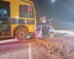 Motorista morre após colidir carro com ônibus escolar na BR-104, em Agrestina PE