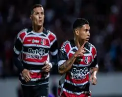 Santa Cruz vence o Ferroviário em Arruda lotado e segue na liderança isolada do Grupo A3 da Série D