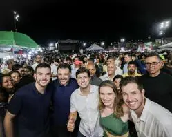 João Campos prestigia 44 anos de Abreu e Lima